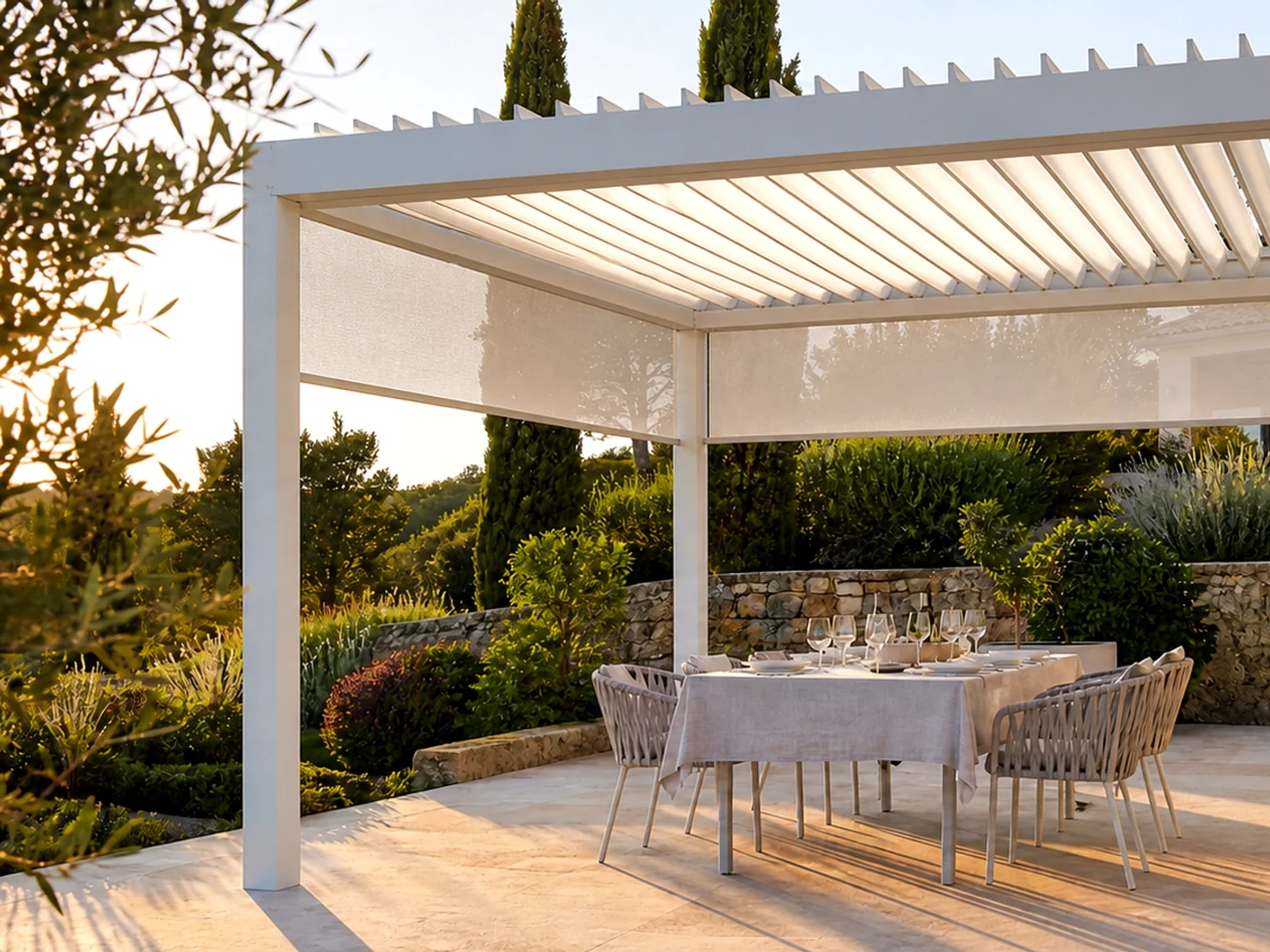 130 Series Louvered Pergola